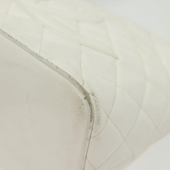 CHANEL Matelasse Reprint Tote Bag Caviar Skin White CC Auth 137578