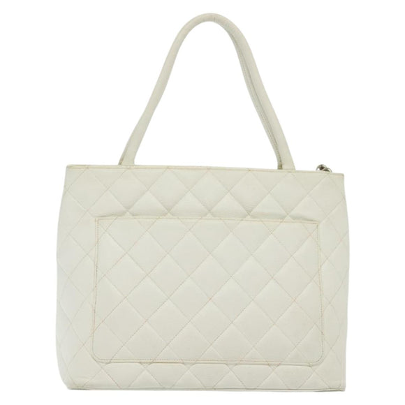 CHANEL Matelasse Reprint Tote Bag Caviar Skin White CC Auth 137578