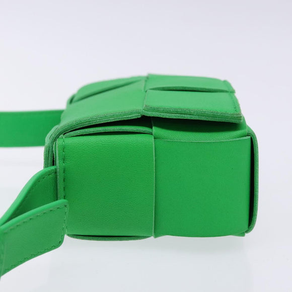 BOTTEGA VENETA MAXI INTRECCIATO Candy Cassette Bag Leather Green Auth 137583