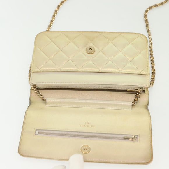 CHANEL Matelasse Chain Wallet Shoulder Bag Lamb Skin Gold Tone CC Auth 137823