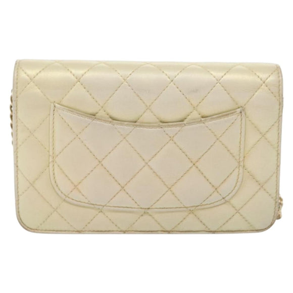 CHANEL Matelasse Chain Wallet Shoulder Bag Lamb Skin Gold Tone CC Auth 137823