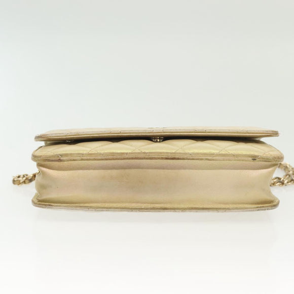 CHANEL Matelasse Chain Wallet Shoulder Bag Lamb Skin Gold Tone CC Auth 137823