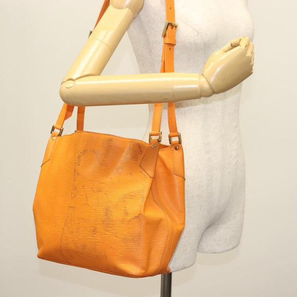 LOUIS VUITTON Epi Mandala MM Shoulder Bag Orange Mandarin M5889H LV Auth 138033