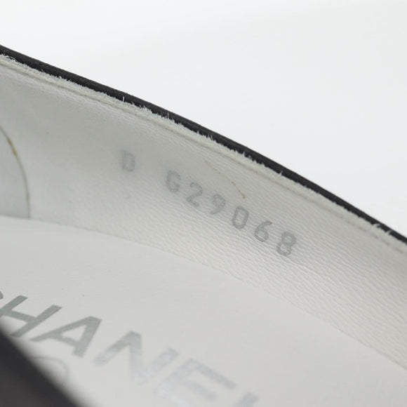 CHANEL Pumps High Heels Leather 36C Black CC Auth 138153V