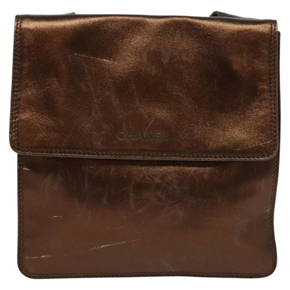 CHANEL Shoulder Bag Leather Brown CC Auth 138366