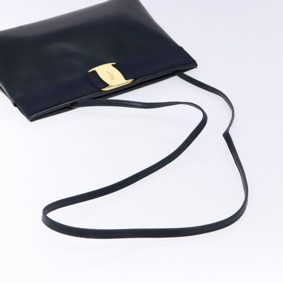 Salvatore Ferragamo Vala Shoulder Bag Leather Black Gold Auth 138416