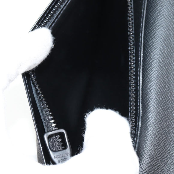 LOUIS VUITTON Monogram Eclipse (LV x YK) Portefeuille Plaza M81932 Auth 138477M