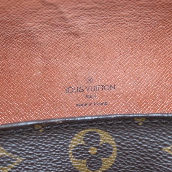 LOUIS VUITTON Monogram Saint Cloud MM Shoulder Bag M51243 LV Auth 138600