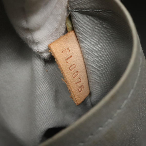 LOUIS VUITTON Monogram Vernis Brentwood Shoulder Bag Perle M91512 Auth 138653