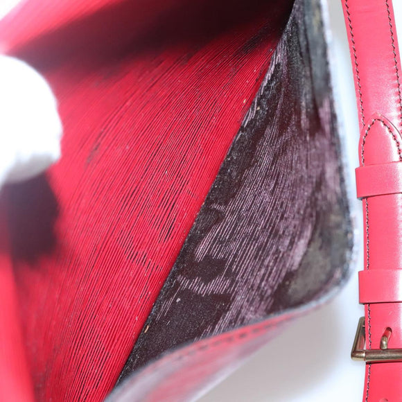 LOUIS VUITTON Epi Saint Cloud GM Shoulder Bag Red M52197 LV Auth 138670