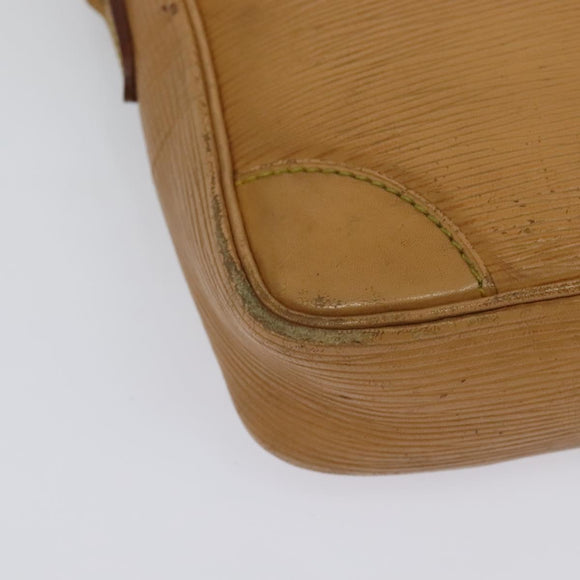 LOUIS VUITTON Epi Danube Shoulder Bag Beige M11910 LV Auth 138762