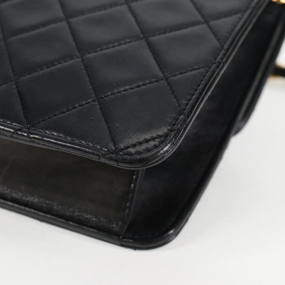 CHANEL Matelasse Double Turn Lock Coco Chain Bag Lamb Skin CC Auth 138976SA