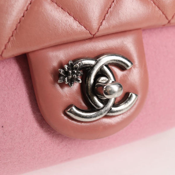 CHANEL Matelasse Chain Shoulder Bag Leather Pink CC Auth 138985A