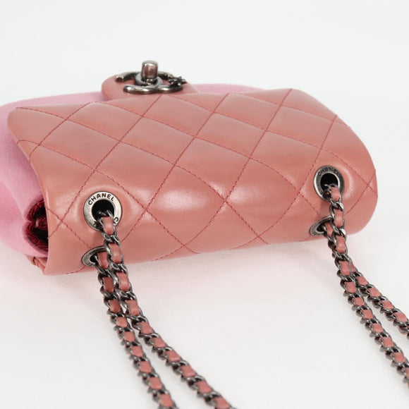 CHANEL Matelasse Chain Shoulder Bag Leather Pink CC Auth 138985A