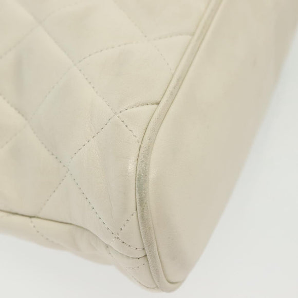 CHANEL Matelasse Chain Shoulder Bag Lamb Skin White Gold CC Auth 139015