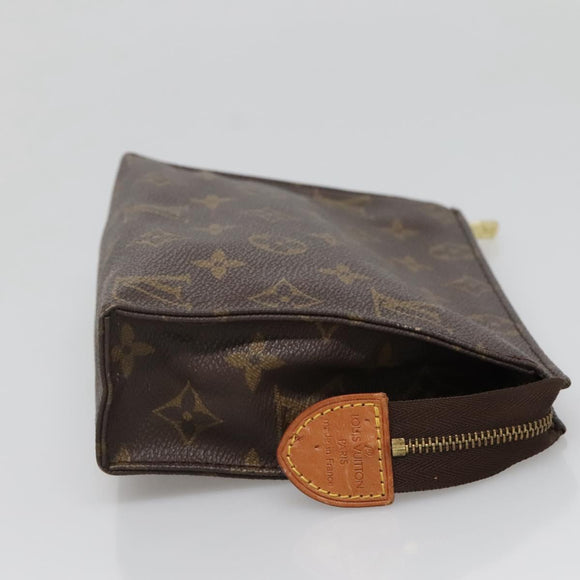 LOUIS VUITTON Monogram Poche Toilette 19 Pouch M47544 LV Auth 139379