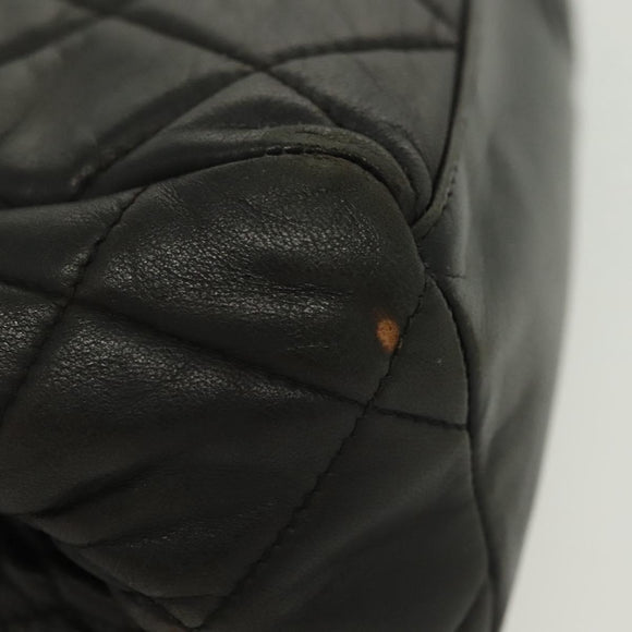 CHANEL Matelasse Chain Shoulder Bag Lamb Skin Black Gold CC Auth 139414