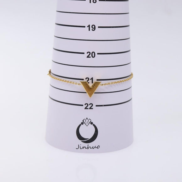 LOUIS VUITTON Essential V Bracelet Gold M61084 LV Auth 139434