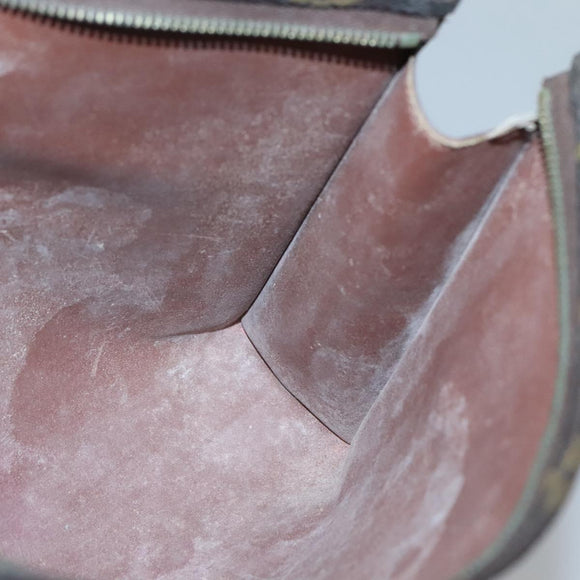 LOUIS VUITTON Monogram Poche Toilette 26 Pouch M47542 LV Auth 139481