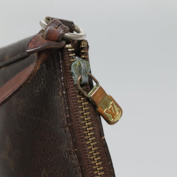 LOUIS VUITTON Monogram Pochette Accessoires Pouch M51980 LV Auth 139690