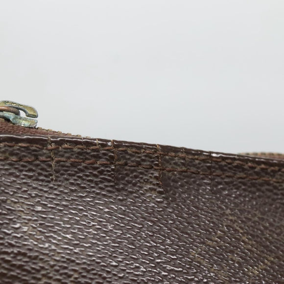 LOUIS VUITTON Monogram Pochette Accessoires Pouch M51980 LV Auth 139690