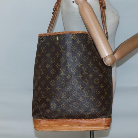 LOUIS VUITTON Monogram Noe Shoulder Bag M42224 LV Auth 139952