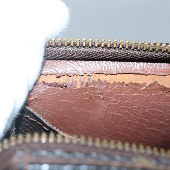 LOUIS VUITTON Monogram Posh Toilette 26 Pouch M47542 LV Auth 140111