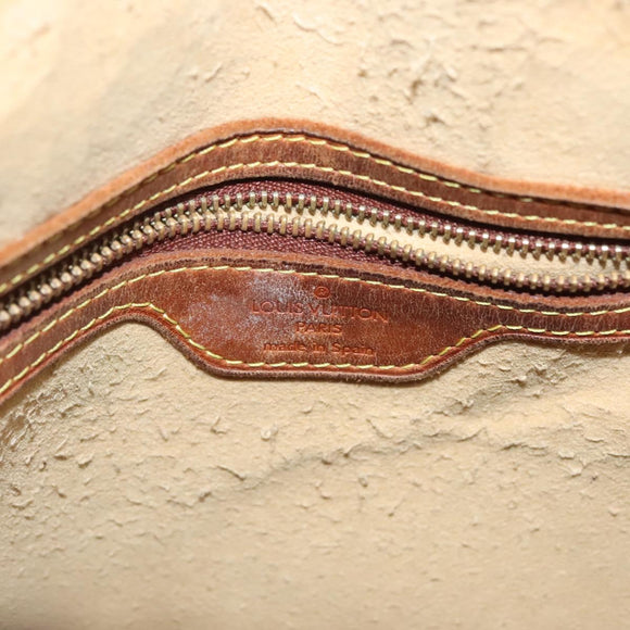 LOUIS VUITTON Monogram Looping GM Shoulder Bag M51145 LV Auth 140151