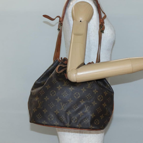 LOUIS VUITTON Monogram Petit Noe Shoulder Bag M42226 LV Auth 140210