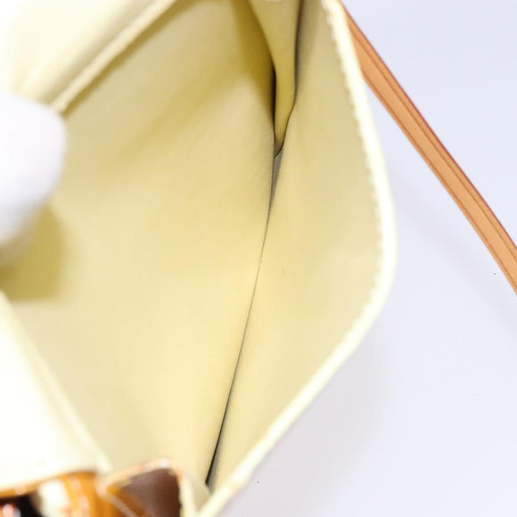 LOUIS VUITTON Monogram Vernis Motto Pouch Lime Yellow M91059 LV Auth 140221