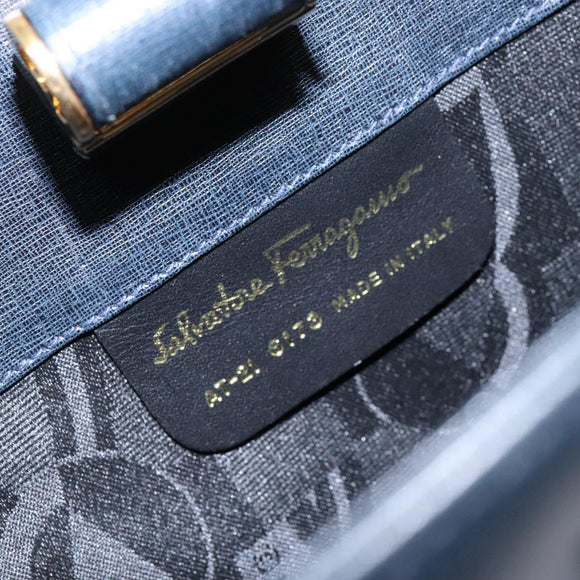 Salvatore Ferragamo Gancini Chain Shoulder Bag Leather Navy Gold Auth 140222