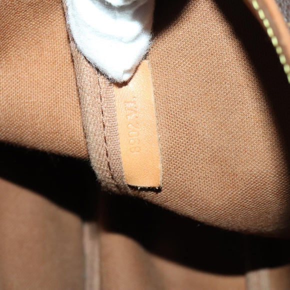 LOUIS VUITTON Monogram Saumur 35 Shoulder Bag M42254 LV Auth 140247