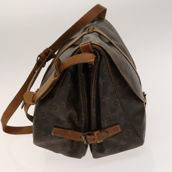 LOUIS VUITTON Monogram Saumur 35 Shoulder Bag M42254 LV Auth 140247