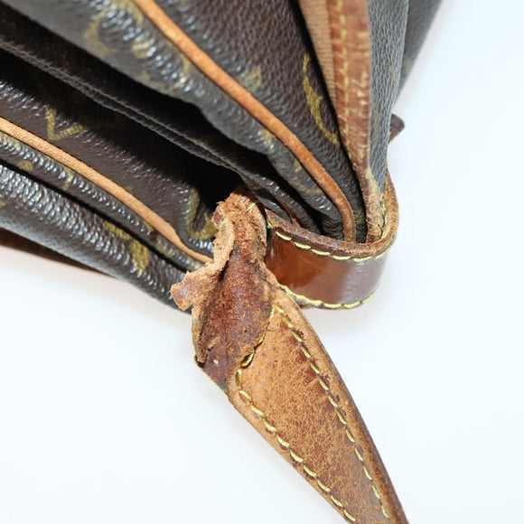 LOUIS VUITTON Monogram Saumur 35 Shoulder Bag M42254 LV Auth 140247