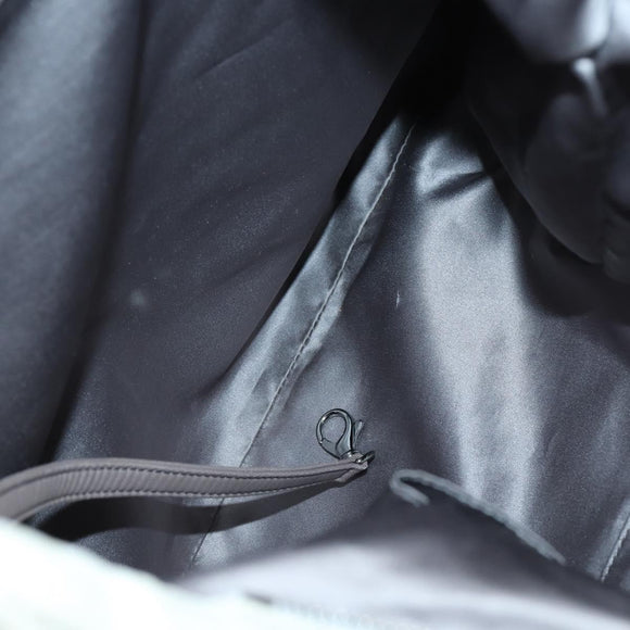 CHANEL Chain Shoulder Bag Leather Ivory Silver CC Auth 140320