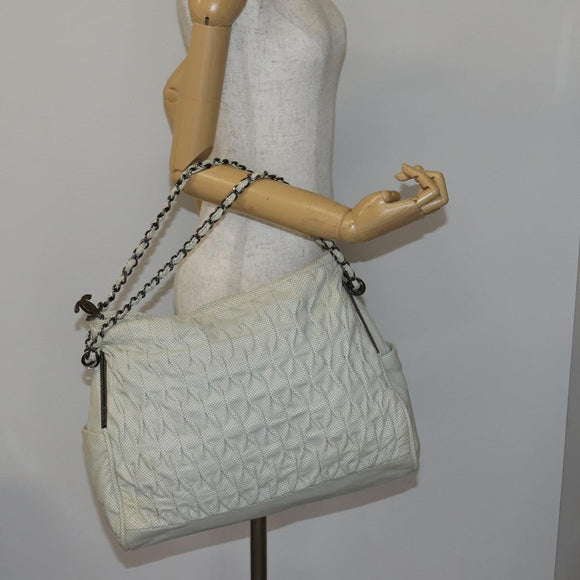 CHANEL Chain Shoulder Bag Leather Ivory Silver CC Auth 140320