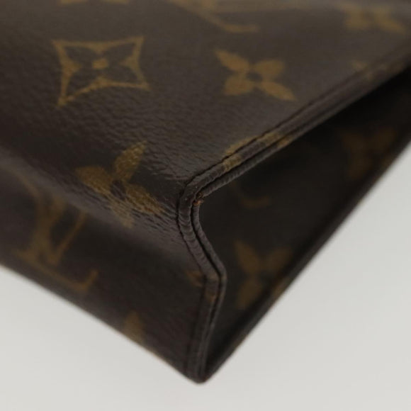 LOUIS VUITTON Monogram Poche Toilette 15 Pouch M47546 LV Auth 140371