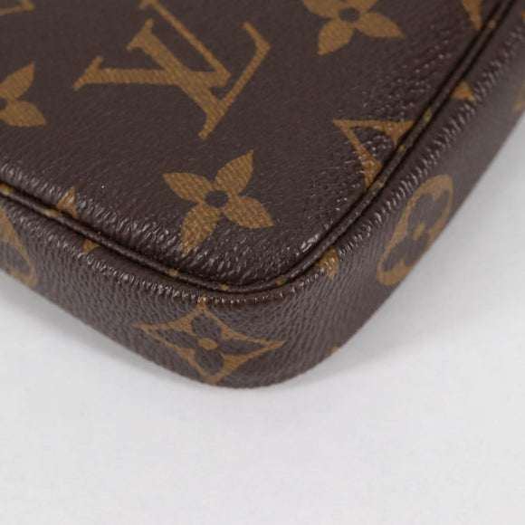 LOUIS VUITTON Monogram 2017 Only Mini Pochette Accessoires M62087 Auth 140396V
