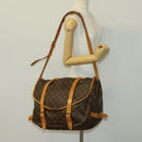 LOUIS VUITTON Monogram Saumur 43 Shoulder Bag M42252 LV Auth 140441-26