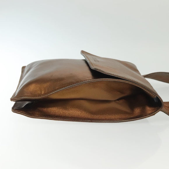 CHANEL Shoulder Bag Leather Gold CC Auth 140488