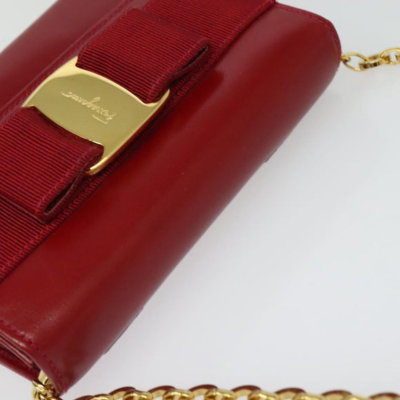 Salvatore Ferragamo Vala Chain Mini Shoulder Bag Leather Red Gold Auth 140616