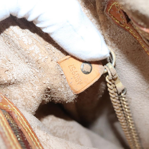 LOUIS VUITTON Monogram Bucket GM Shoulder Bag M42236 LV Auth 140740