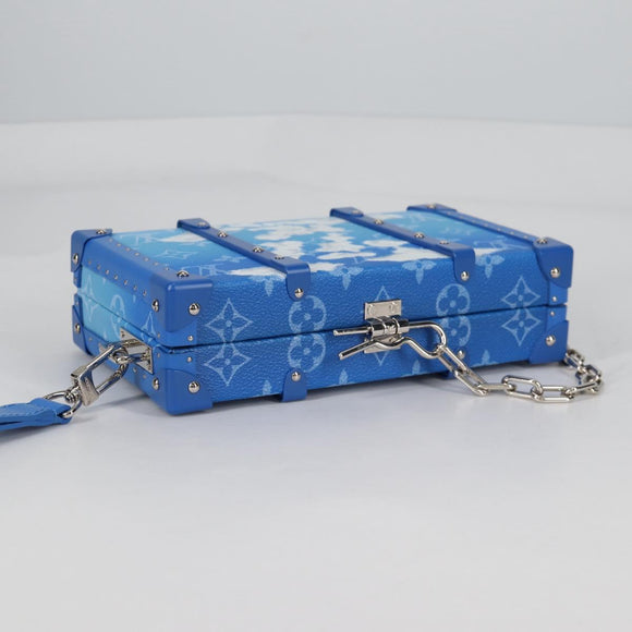 LOUIS VUITTON Monogram Clouds Trunk Clutch Blue White M20403 Auth 140899SM