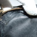 LOUIS VUITTON Epi Jeune Fille MM Shoulder Bag Black M52152 LV Auth 141082-12