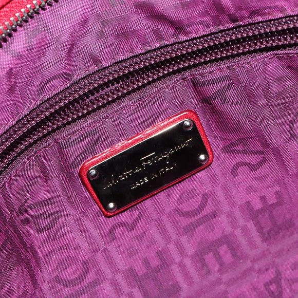 Salvatore Ferragamo Gancini Hand Bag Leather Red Silver Auth 141103