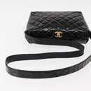 CHANEL Matelasse Shoulder Bag Patent leather Black Gold CC Auth 141133-7