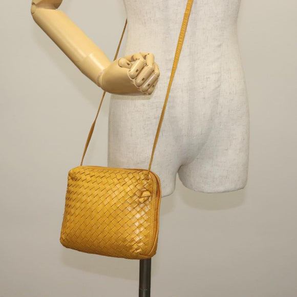 BOTTEGA VENETA INTRECCIATO Shoulder Bag Leather Yellow Gold Auth 141269
