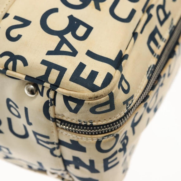 CHANEL Bysy line Tote Bag Canvas White CC Auth 141391