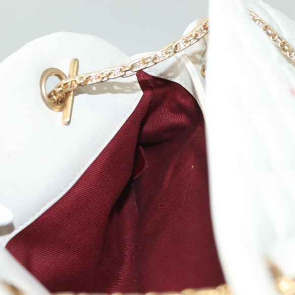 CHANEL Matelasse Chain Shoulder Bag Leather White Gold CC Auth 141392