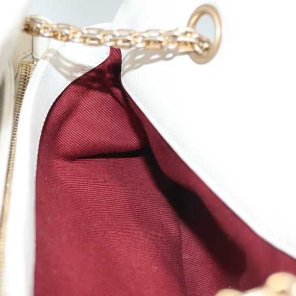 CHANEL Matelasse Chain Shoulder Bag Leather White Gold CC Auth 141392